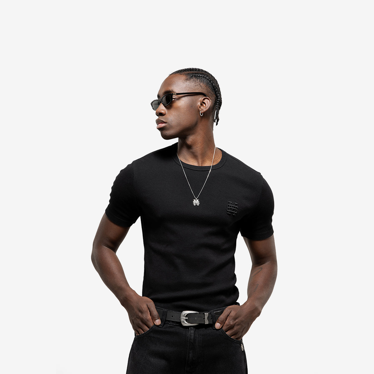 Monoic Camiseta Muscle Fit 'Negro Oscuro'